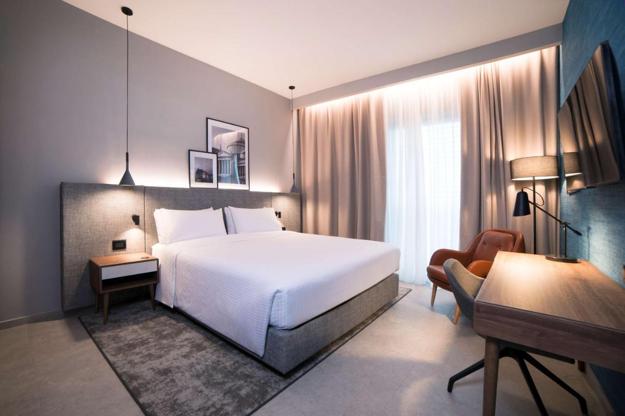 Radisson Hotel Nola Naples Zewnętrze zdjęcie
